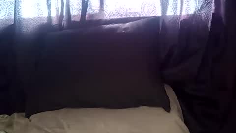 Annie online show from December 13, 2024, 8:15 pm