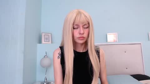 Snapshot of sunshine_gh1 chatting on September 26, 2025, 4:22 pm Sunshine online show from September 26, 2025, 4:22 pm