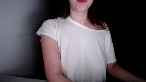 Snapshot of sunshine_in_your_life chatting on February 5, 2026, 1:32 am sunshine_in_your_life online show from February 5, 2026, 1:32 am