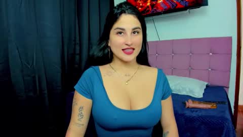 Snapshot of sunshine_uwu22 chatting on September 28, 2025, 7:30 pm Andrea Rodriguez online show from September 28, 2025, 7:30 pm