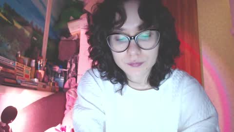 Hella online show from December 27, 2024, 12:23 pm