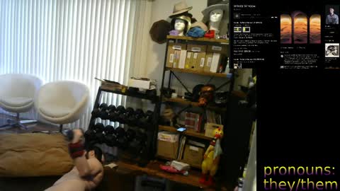Snapshot of sunshinestreak chatting on April 7, 2026, 6:41 pm im not actually a man my pronouns are theythem online show from April 7, 2026, 6:41 pm