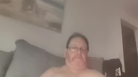 Snapshot of sunspotbaby chatting on March 18, 2026, 4:15 am Sunspotbaby online show from March 18, 2026, 4:15 am