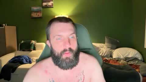 Snapshot of supbroitsmatt chatting on May 20, 2026, 2:40 am Matt online show from May 20, 2026, 2:40 am