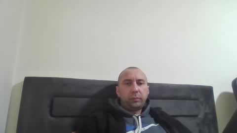 super42835015 online show from February 25, 2025, 6:31 pm