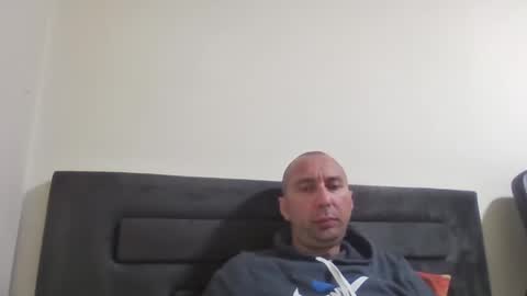 super42835015 online show from March 10, 2025, 6:45 pm