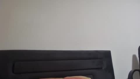 super42835015 online show from September 29, 2025, 6:24 pm