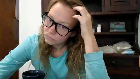 Snapshot of super_jony chatting on February 20, 2025, 6:24 pm super jony and Marta GMT 1300-1800 every day online show from February 20, 2025, 6:24 pm