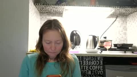 Snapshot of super_jony chatting on March 3, 2025, 8:54 pm super jony and Marta GMT 1300-1800 every day online show from March 3, 2025, 8:54 pm