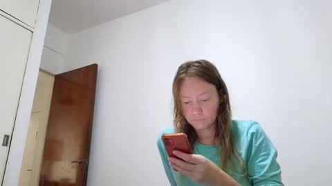 Snapshot of super_jony chatting on March 7, 2025, 8:44 pm super jony and Marta GMT 1300-1800 every day online show from March 7, 2025, 8:44 pm