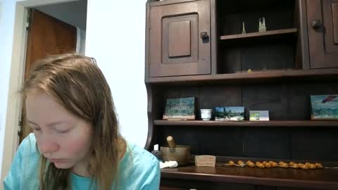 Snapshot of super_jony chatting on March 10, 2025, 4:46 pm super jony and Marta GMT 1300-1800 every day online show from March 10, 2025, 4:46 pm