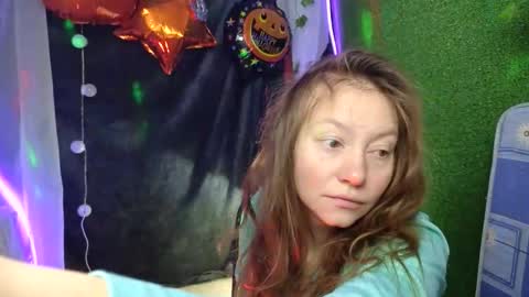 Snapshot of super_jony chatting on October 27, 2025, 4:33 pm super jony and Marta GMT 1300-1800 every day online show from October 27, 2025, 4:33 pm