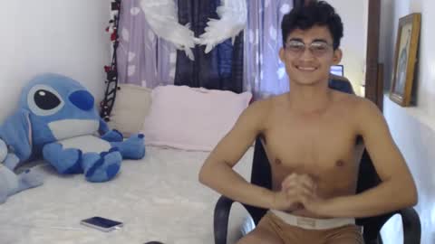 GAY online show from December 3, 2024, 8:38 am