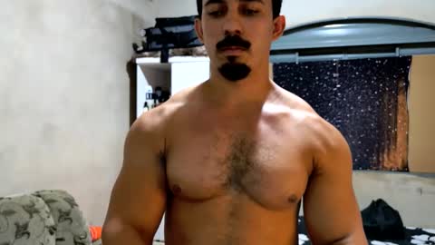Snapshot of superbigmr chatting on March 27, 2026, 4:29 am james online show from March 27, 2026, 4:29 am