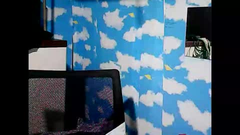 superclit4u online show from April 28, 2026, 3:33 am