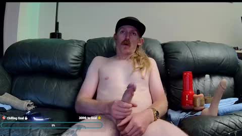 Snapshot of superduty5speed chatting on May 27, 2026, 3:25 am Thomas online show from May 27, 2026, 3:25 am
