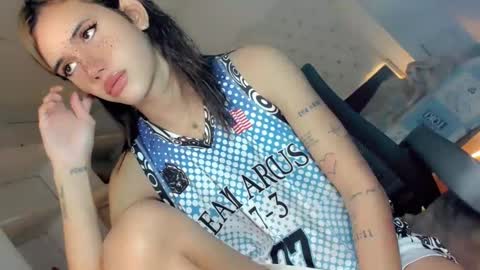 Erica Help me to reach my goal Superhotbabe1 online show from December 2, 2024, 1:02 pm