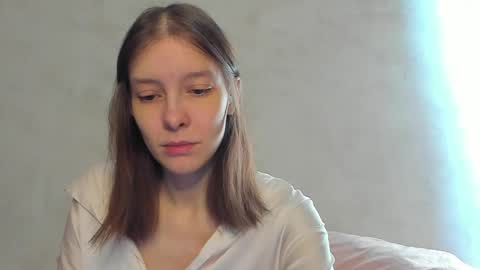 Snapshot of superior_cat chatting on June 8, 2026, 2:34 am Una online show from June 8, 2026, 2:34 am