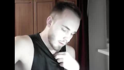 Snapshot of supermanqsky chatting on January 21, 2025, 4:16 pm SupermanQSky online show from January 21, 2025, 4:16 pm