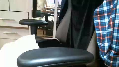 welcome to my room online show from February 17, 2025, 2:20 am