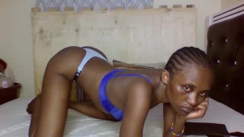 Snapshot of supersexxy_chyna chatting on April 6, 2026, 1:14 am supersexxy_chyna online show from April 6, 2026, 1:14 am