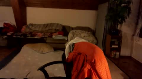 supersquirrel81 online show from February 13, 2026, 6:59 pm