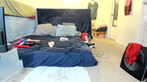 Snapshot of supervagtastic chatting on February 24, 2025, 7:11 am Supervagtastic online show from February 24, 2025, 7:11 am