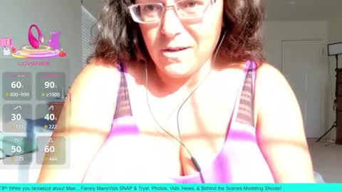 Snapshot of supervagtastic chatting on November 4, 2025, 10:53 pm Supervagtastic online show from November 4, 2025, 10:53 pm