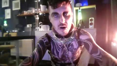 SurgicalSteel online show from October 29, 2025, 9:38 pm