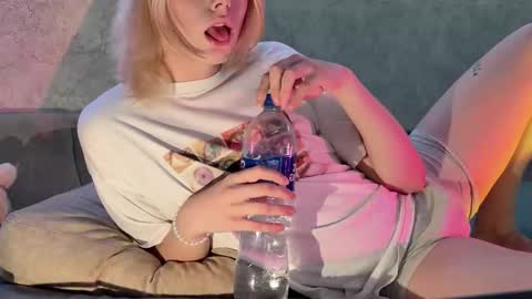 Vladiva online show from November 12, 2025, 9:36 pm