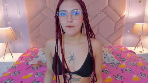 Susan Cotton online show from December 16, 2025, 3:44 am