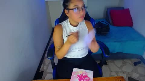 Snapshot of susan_moore29 chatting on October 30, 2025, 7:58 pm susan online show from October 30, 2025, 7:58 pm