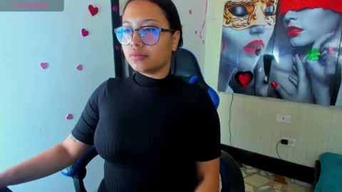 Snapshot of susan_moore29 chatting on April 18, 2026, 11:58 am susan online show from April 18, 2026, 11:58 am