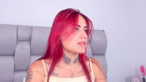 Snapshot of susan_sweet7 chatting on January 16, 2025, 11:37 pm Susan online show from January 16, 2025, 11:37 pm
