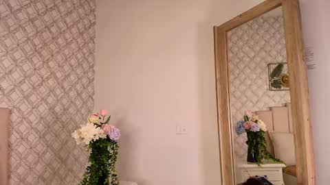  SUSANA  online show from April 13, 2026, 11:27 am