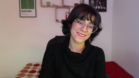 susana_w online show from February 14, 2025, 9:43 pm
