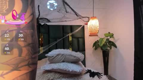 Snapshot of susana_williamss chatting on October 30, 2025, 8:42 pm Susana W online show from October 30, 2025, 8:42 pm