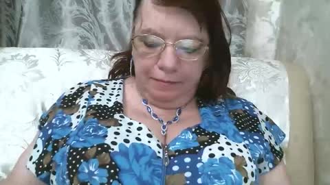 SusanaAhSun online show from December 5, 2025, 12:03 pm