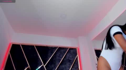 susanahenao online show from September 30, 2025, 7:08 pm