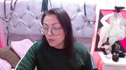 susanhotsex_ online show from October 1, 2025, 2:06 am