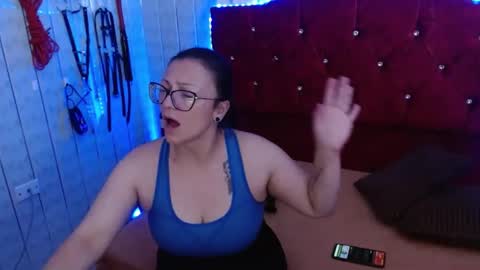 susanhotsex_ online show from November 23, 2025, 11:26 pm