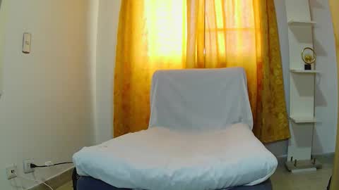 Susan online show from November 8, 2025, 8:29 pm