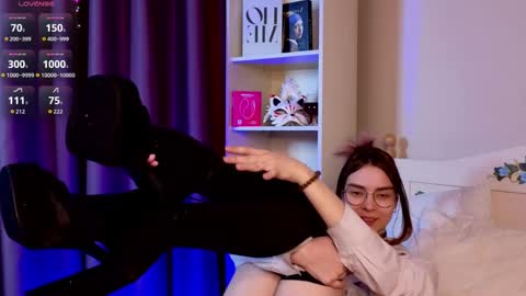 susannahtrojahn online show from April 11, 2026, 3:16 pm