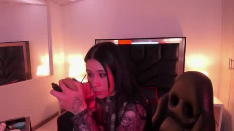 Snapshot of susanvilla chatting on November 3, 2025, 6:20 pm susanvilla online show from November 3, 2025, 6:20 pm