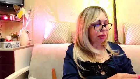 SusiexNoreen online show from March 6, 2026, 11:56 pm