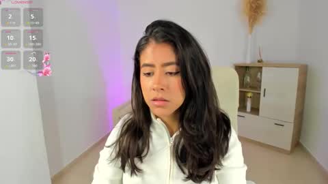 Sussan Monroe online show from February 11, 2026, 8:52 am