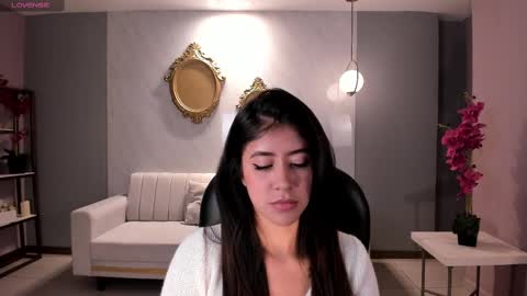 Sussan online show from February 19, 2025, 7:16 pm
