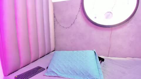 Snapshot of sussanmilf_ chatting on February 9, 2026, 11:25 am sussanmilf online show from February 9, 2026, 11:25 am