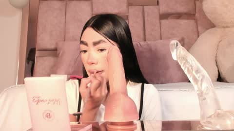 Sussie Tompsom online show from March 30, 2026, 12:39 pm