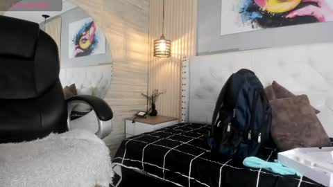   online show from April 16, 2026, 11:55 am